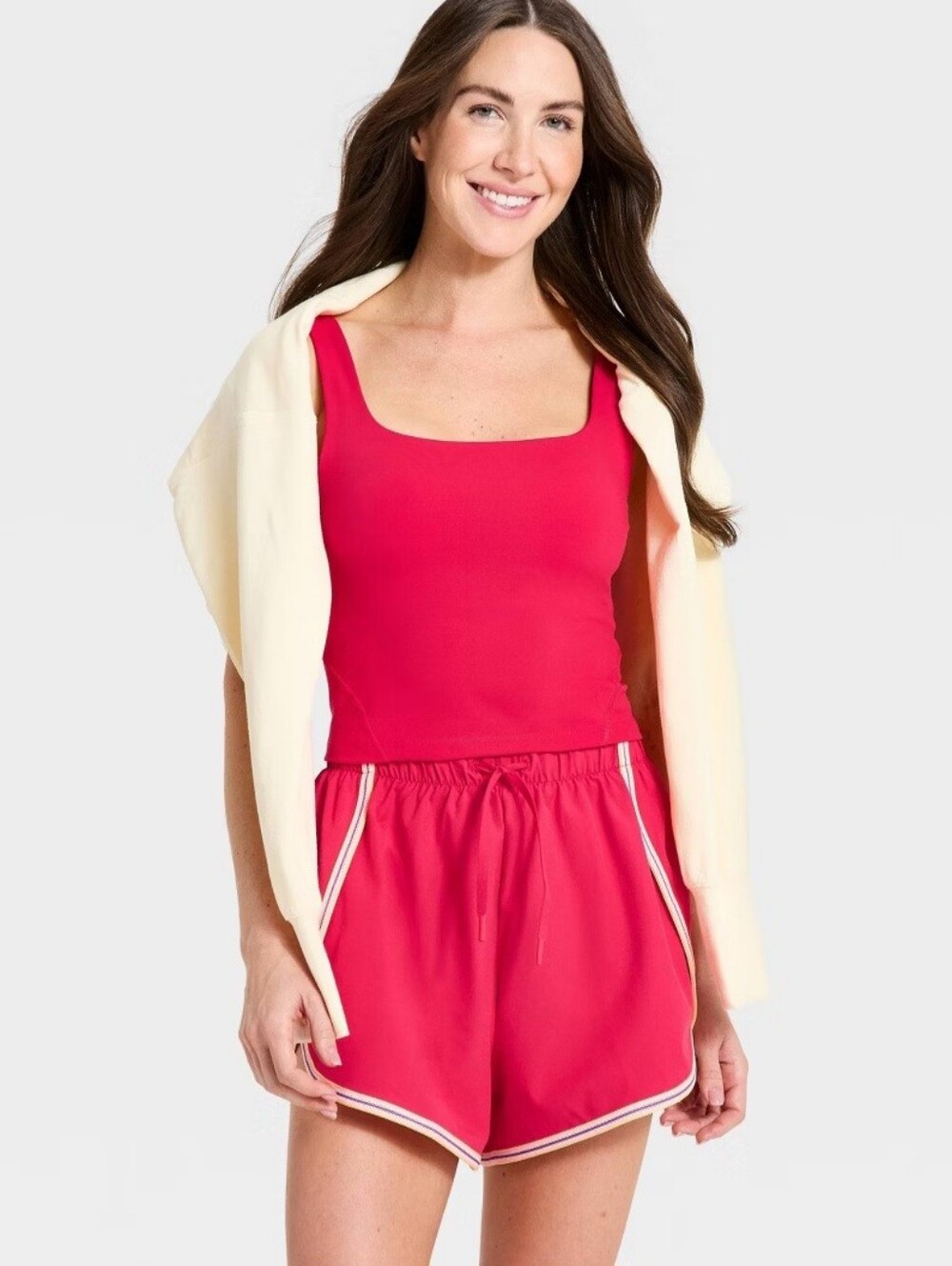 Women's Woven Pop Trim Shorts 3" - All In Motion Red - Picture 3 of 4